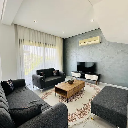 Hotel Davutlarda 4+1 Oezel Bahceli Kiralik Lueks